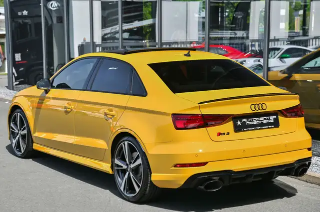 Audi RS3 view 5