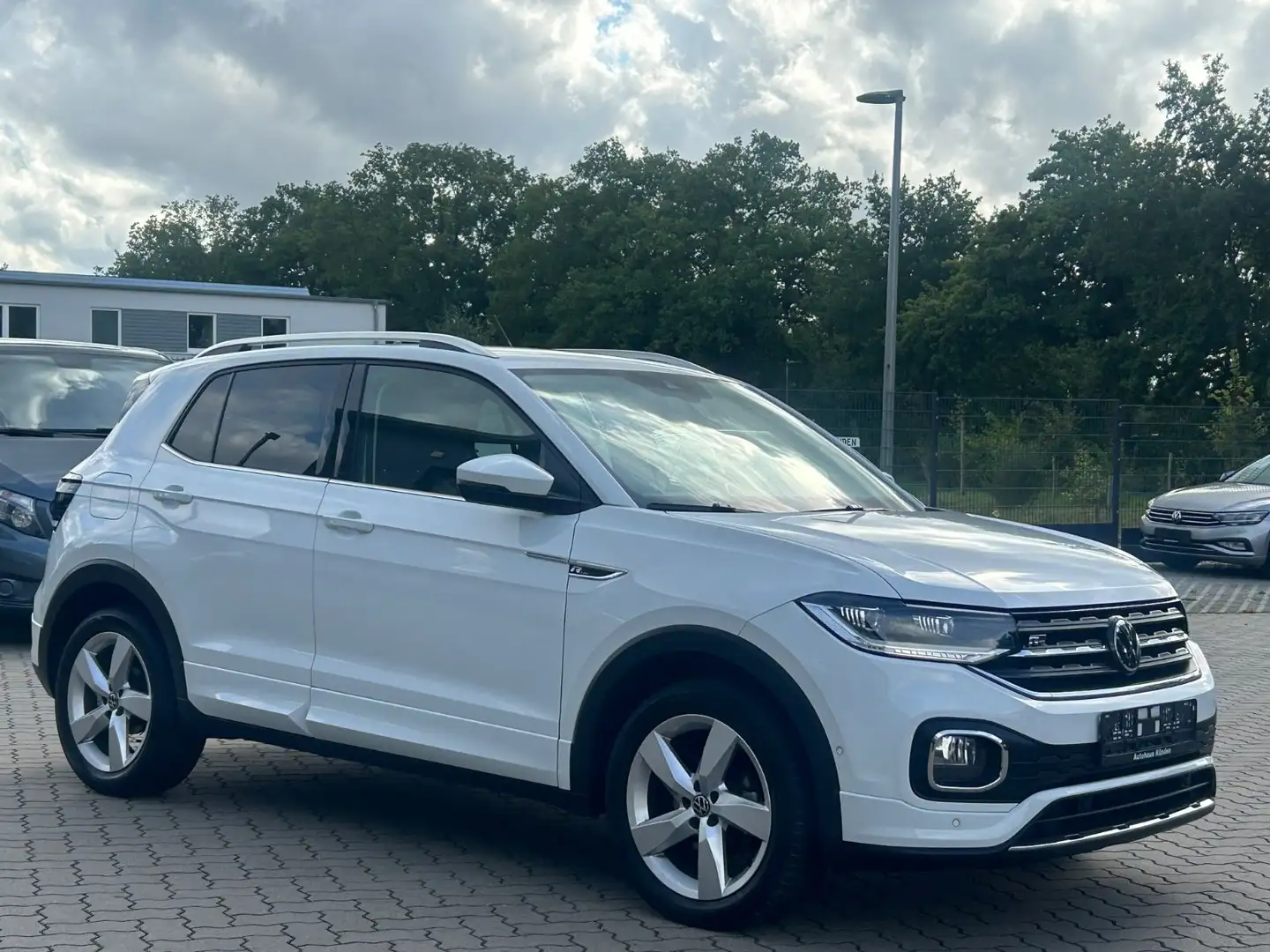 Volkswagen T-Cross 1.0 TSI R-Line Weiß - 2