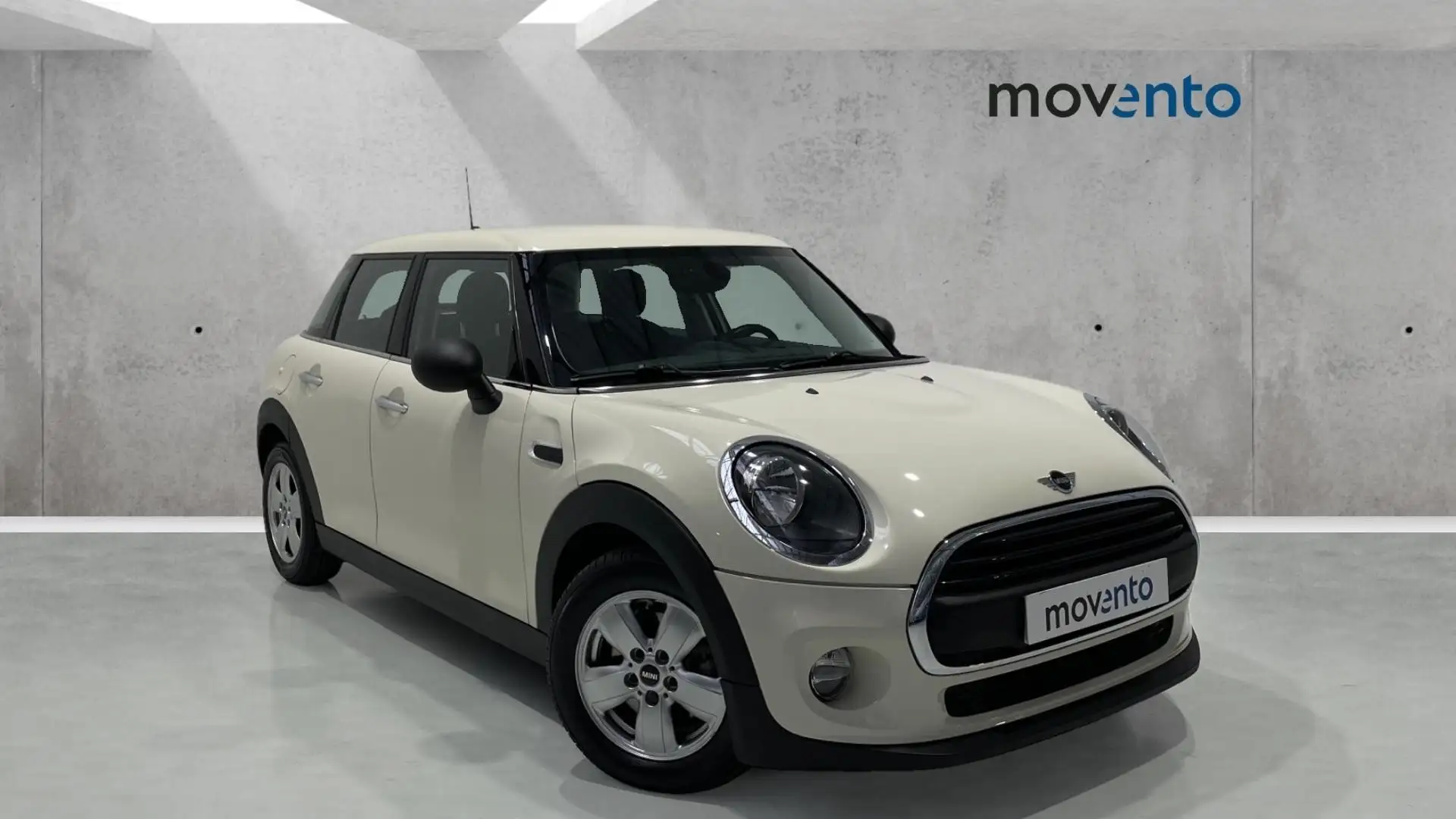 MINI One Alb - 1