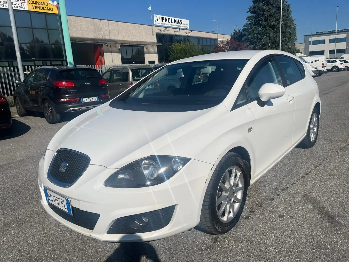 SEAT Leon Leon 1.6 TDI CR DPF Style Bianco - 1