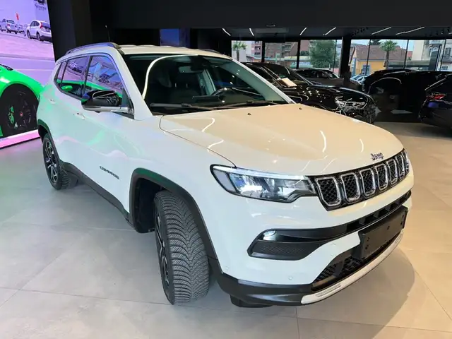 Jeep Compass view 10