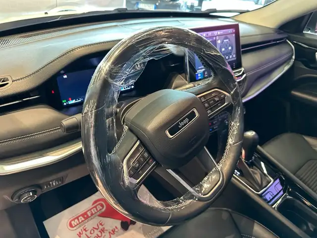 Jeep Compass view 8