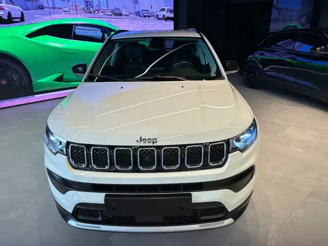 Jeep Compass view 9