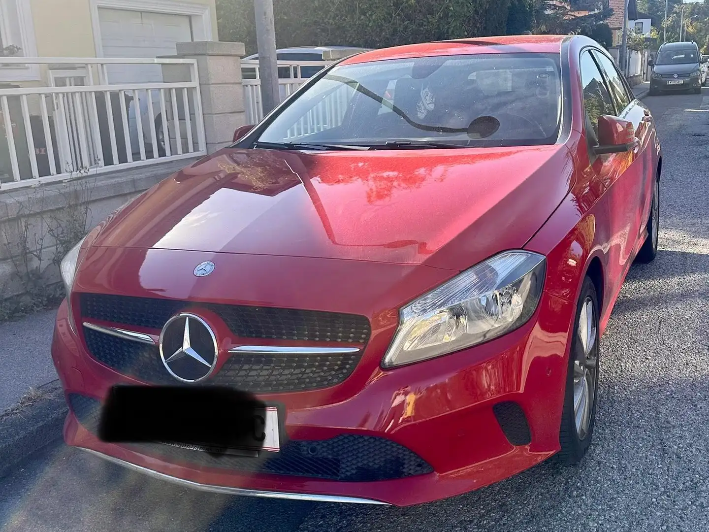 Mercedes-Benz A 160 A 160 d Rot - 2
