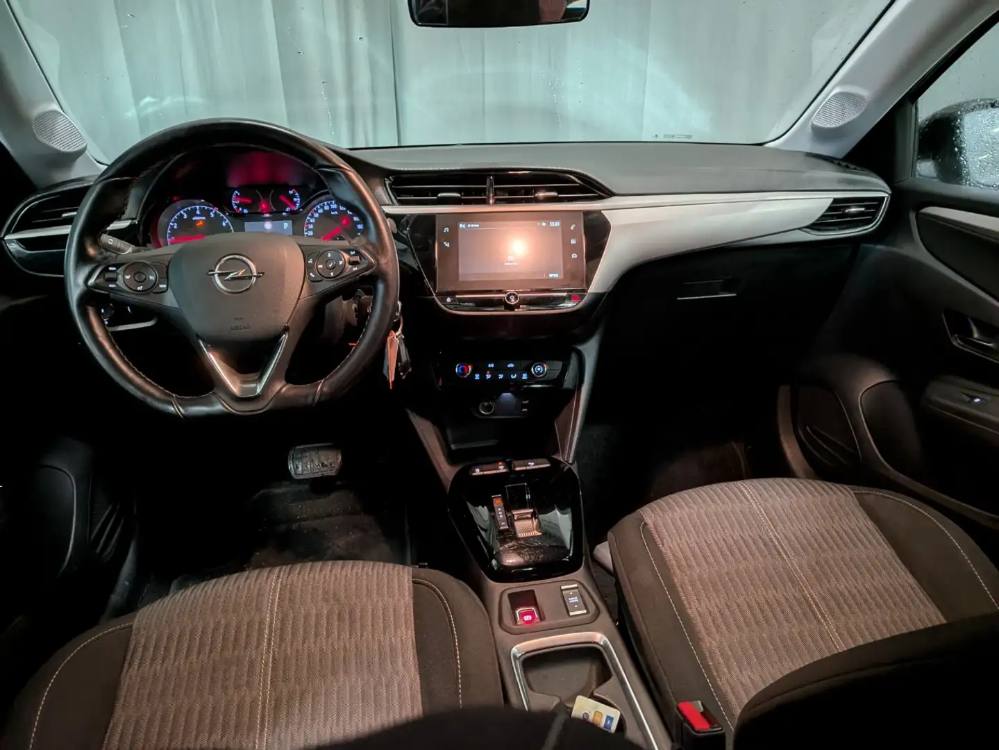 Opel Corsa 1.2 Edition Automaat | Full LED | Parkeersensoren Gris - 2