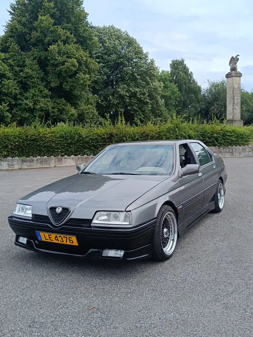 Alfa Romeo 164 3.0 V6 - 1