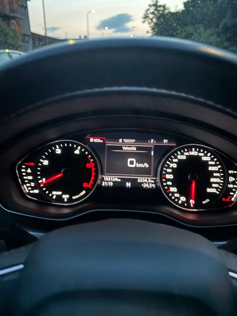 Audi A4 Audi A4 TDI S TRONIC DESIGN 17 NAVI 150 CV - 1