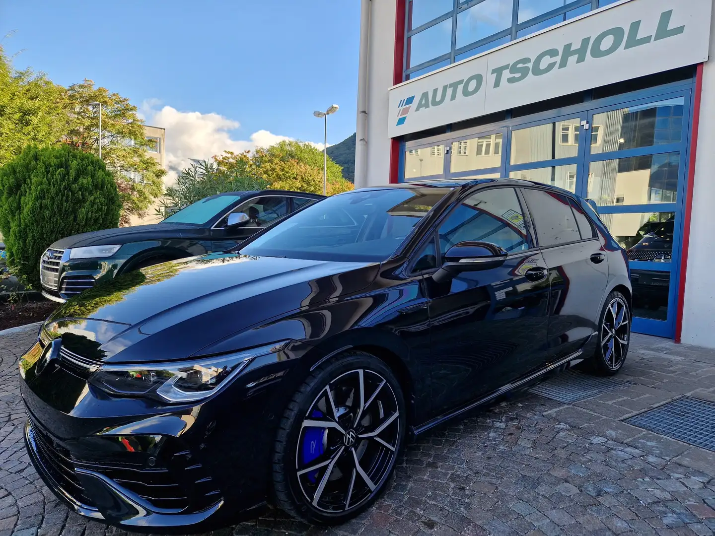 Volkswagen Golf R 2.0 TSI 320Cv 4Motion Matrix ACC Keyless DigCock Nero - 1