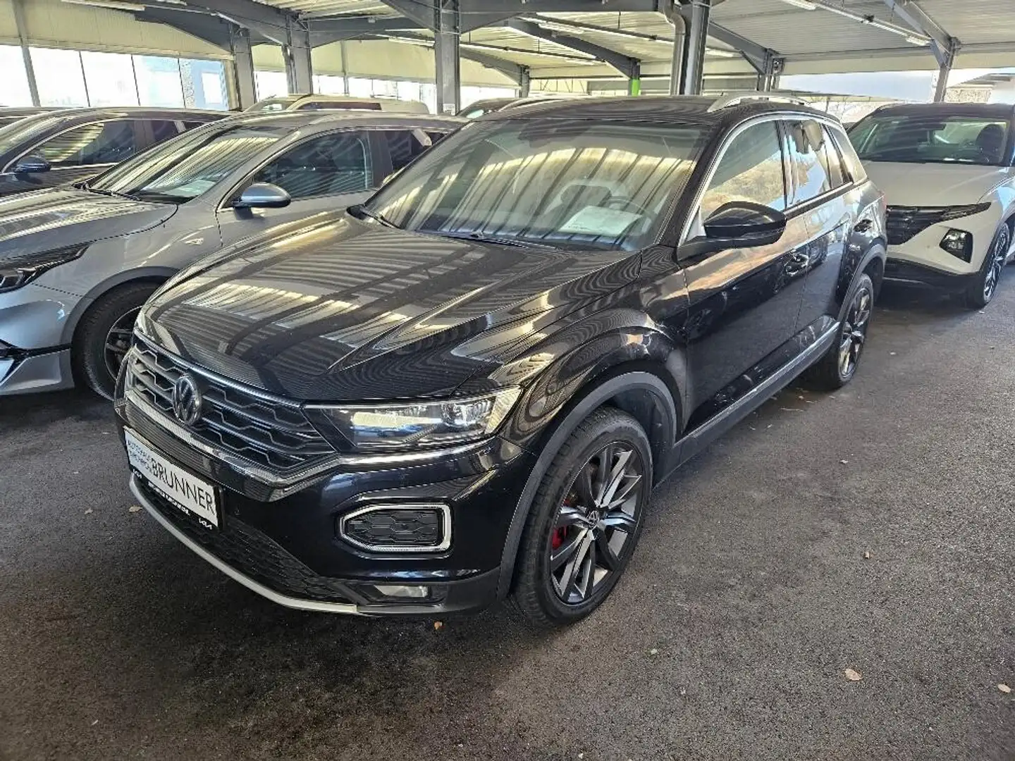 Volkswagen T-Roc 2,0 TDI SCR 4Motion Sport DSG Schwarz - 2