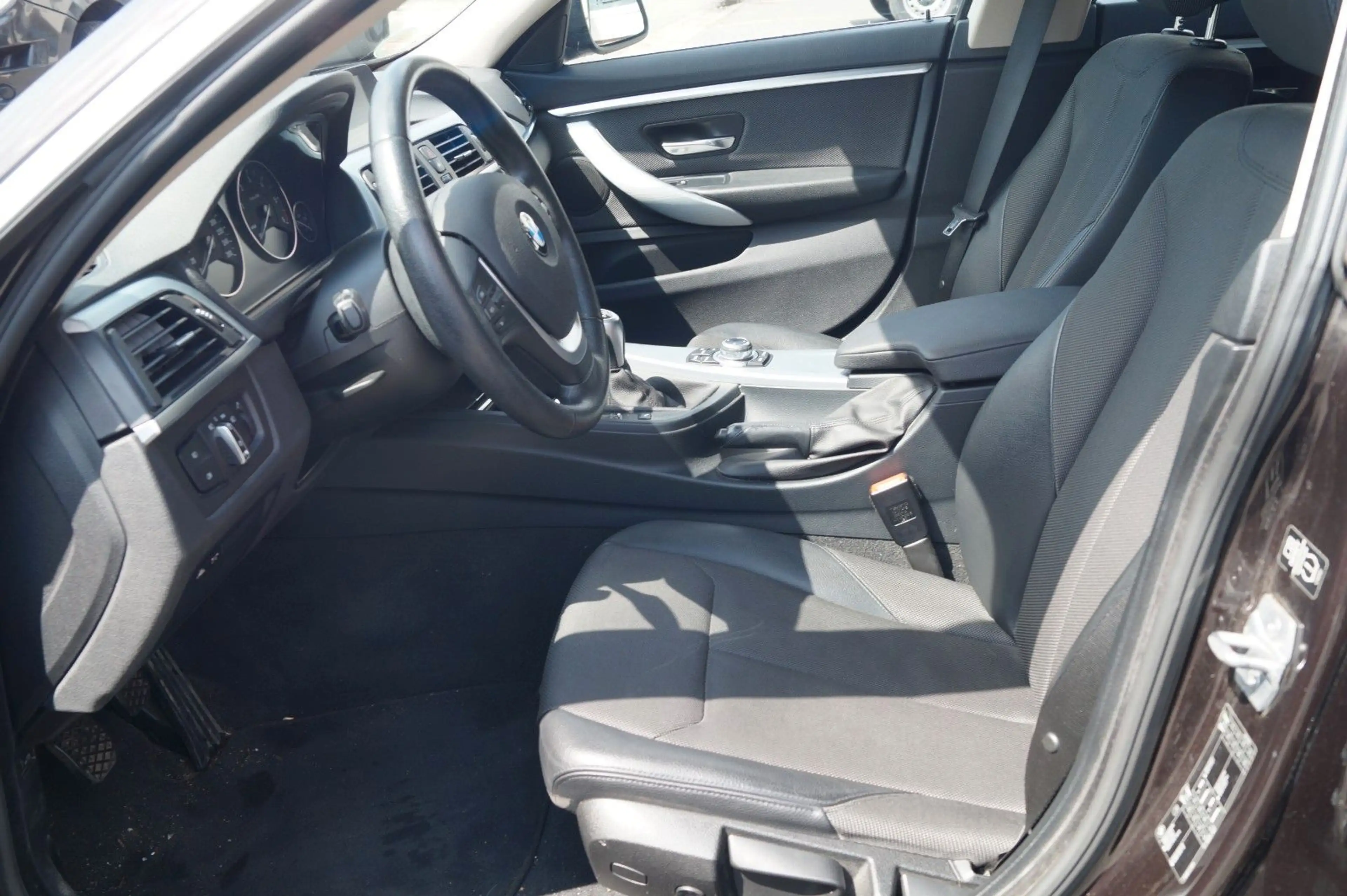 BMW 418 d Gran Coupe*Bi-Xenon*Navi*T.-Leder*SHZ*RFK — photo 11