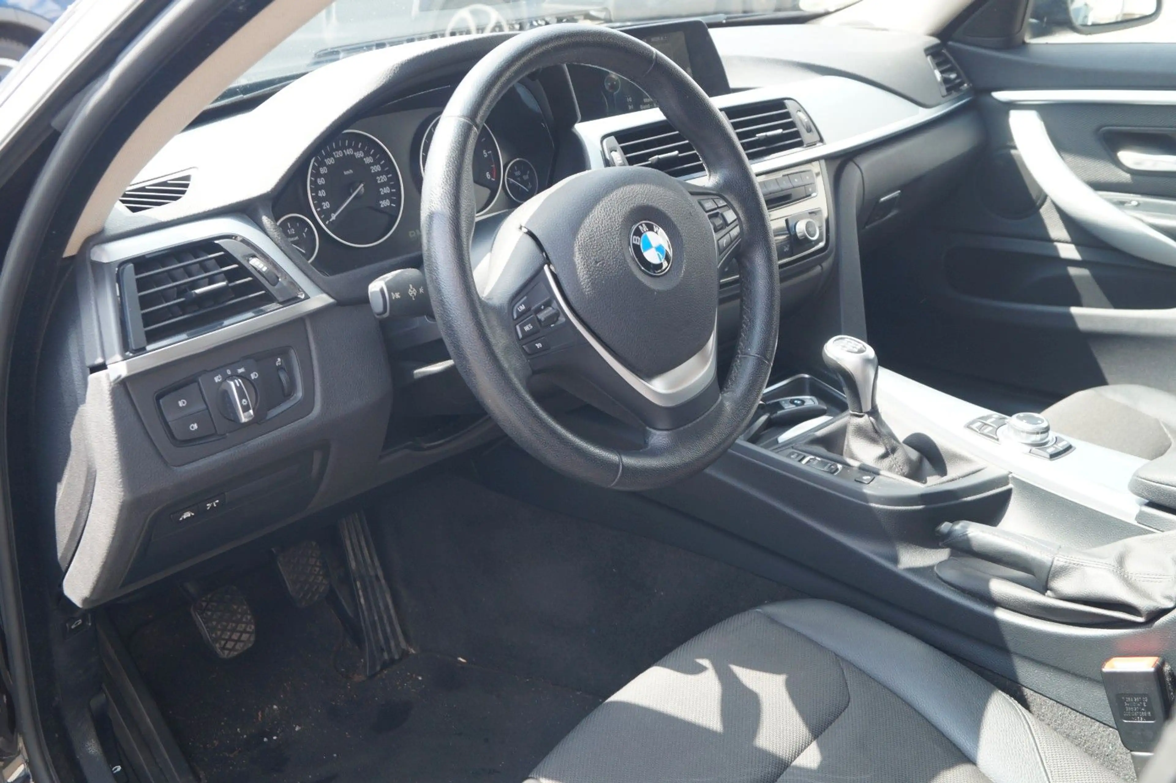 BMW 418 d Gran Coupe*Bi-Xenon*Navi*T.-Leder*SHZ*RFK — photo 10