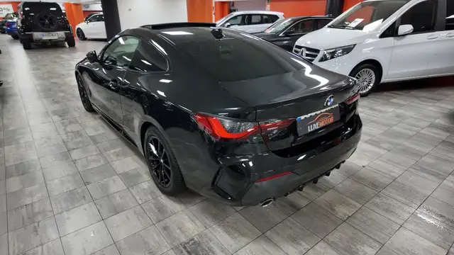 BMW 4 Series view 4