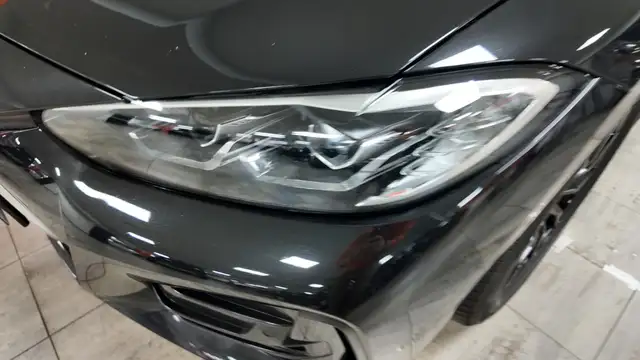BMW 4 Series view 10
