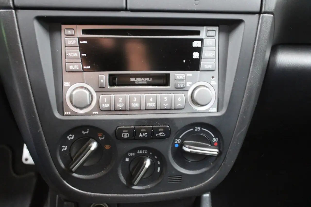 SUBARU IMPREZA WRX STI 2.0 360ch BVM Transmission intégrale