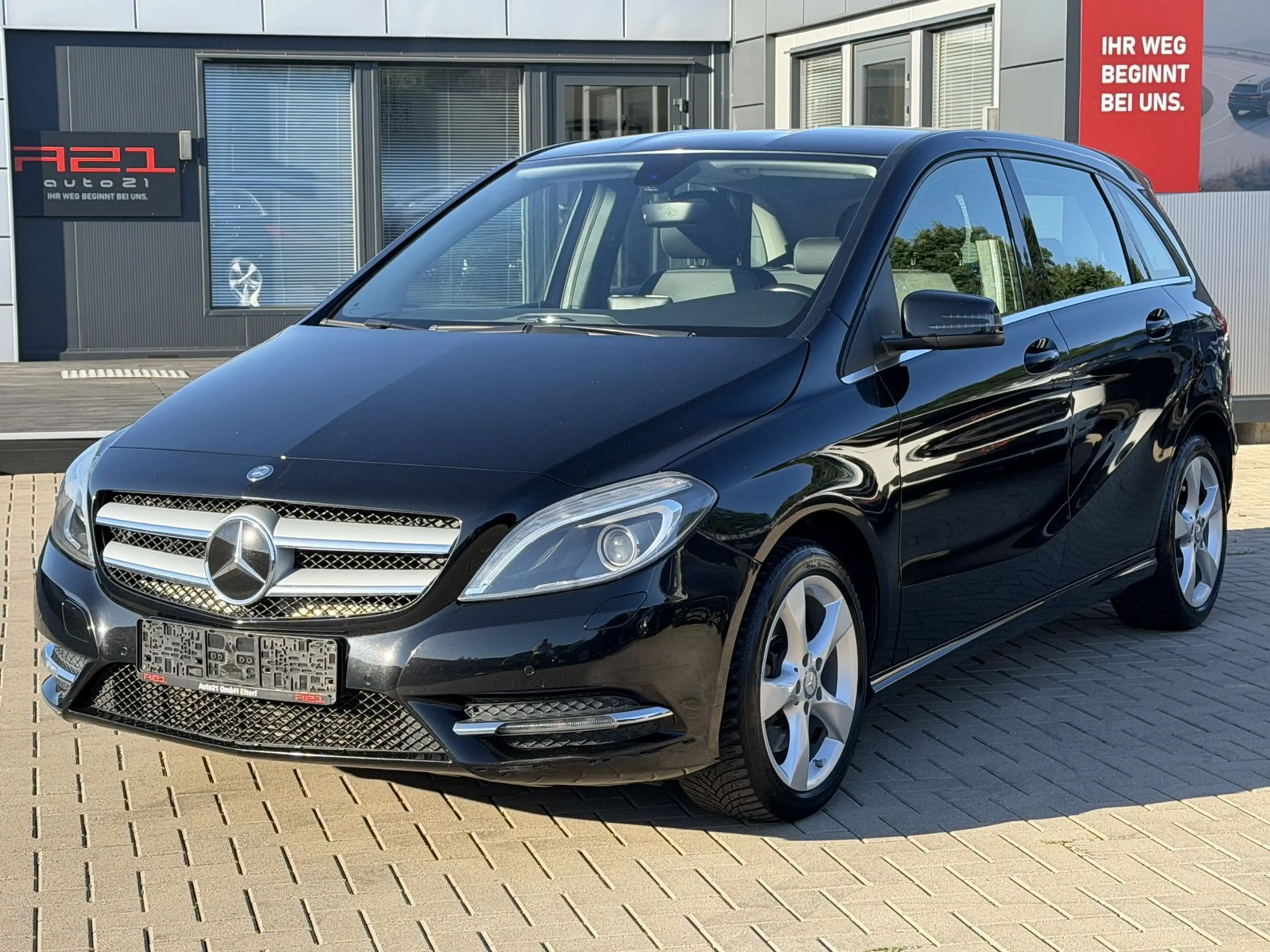Mercedes-Benz B 220 4M Sport|Automatik|Xenon|Totwinkel