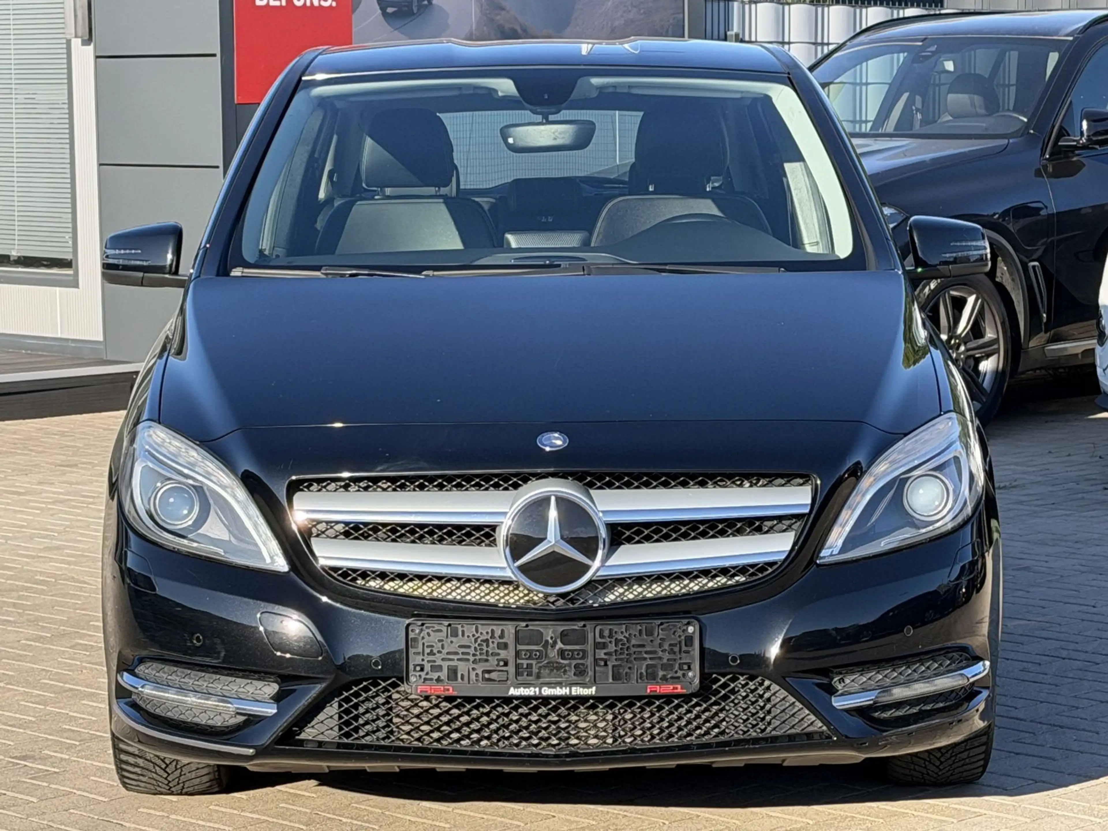 Mercedes-Benz B 220 4M Sport|Automatik|Xenon|Totwinkel — photo 11