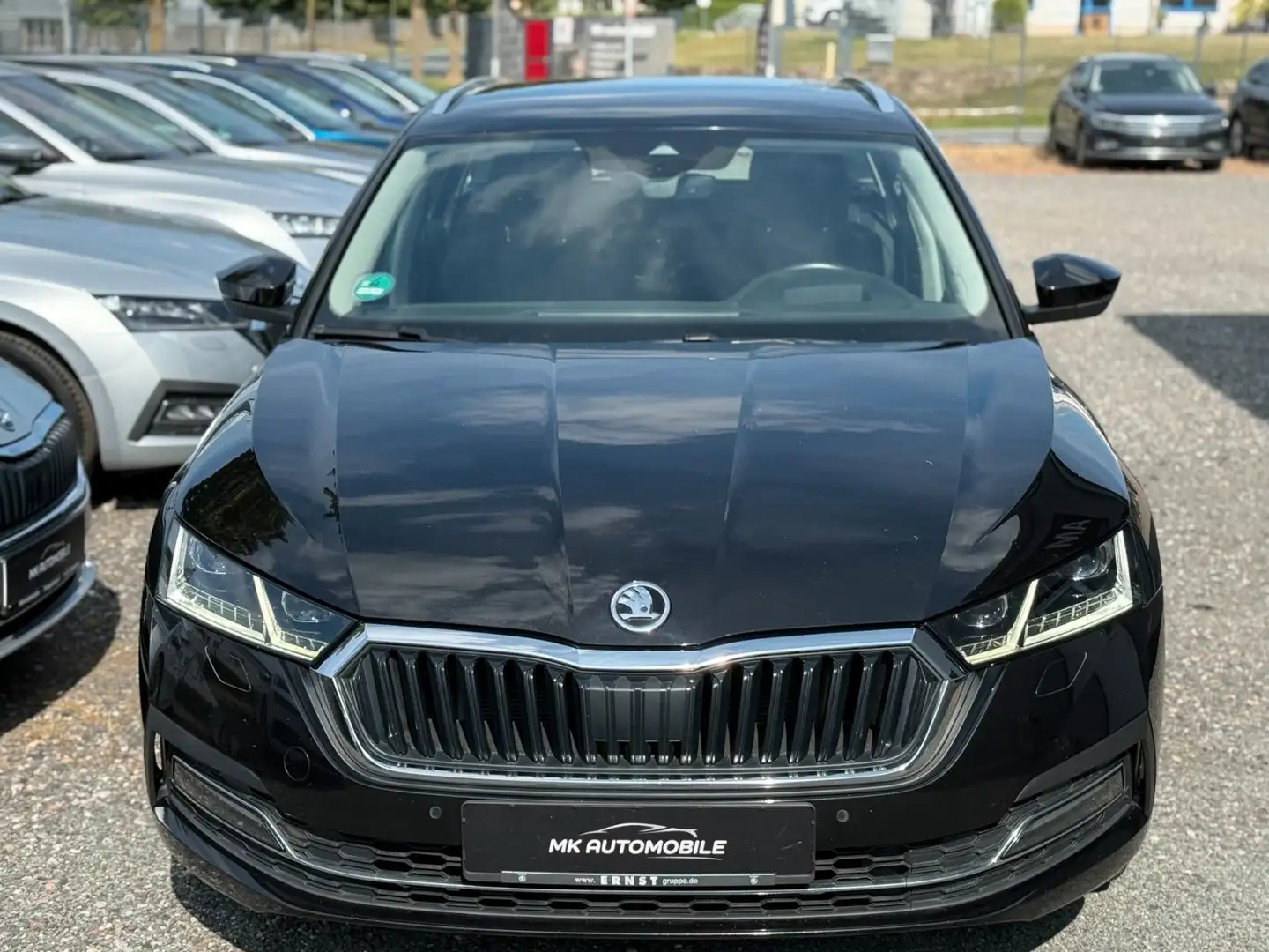 Skoda Octavia First Editio 2.0 DSG*ACC*MATRIX*HUD*STHZ Noir - 1