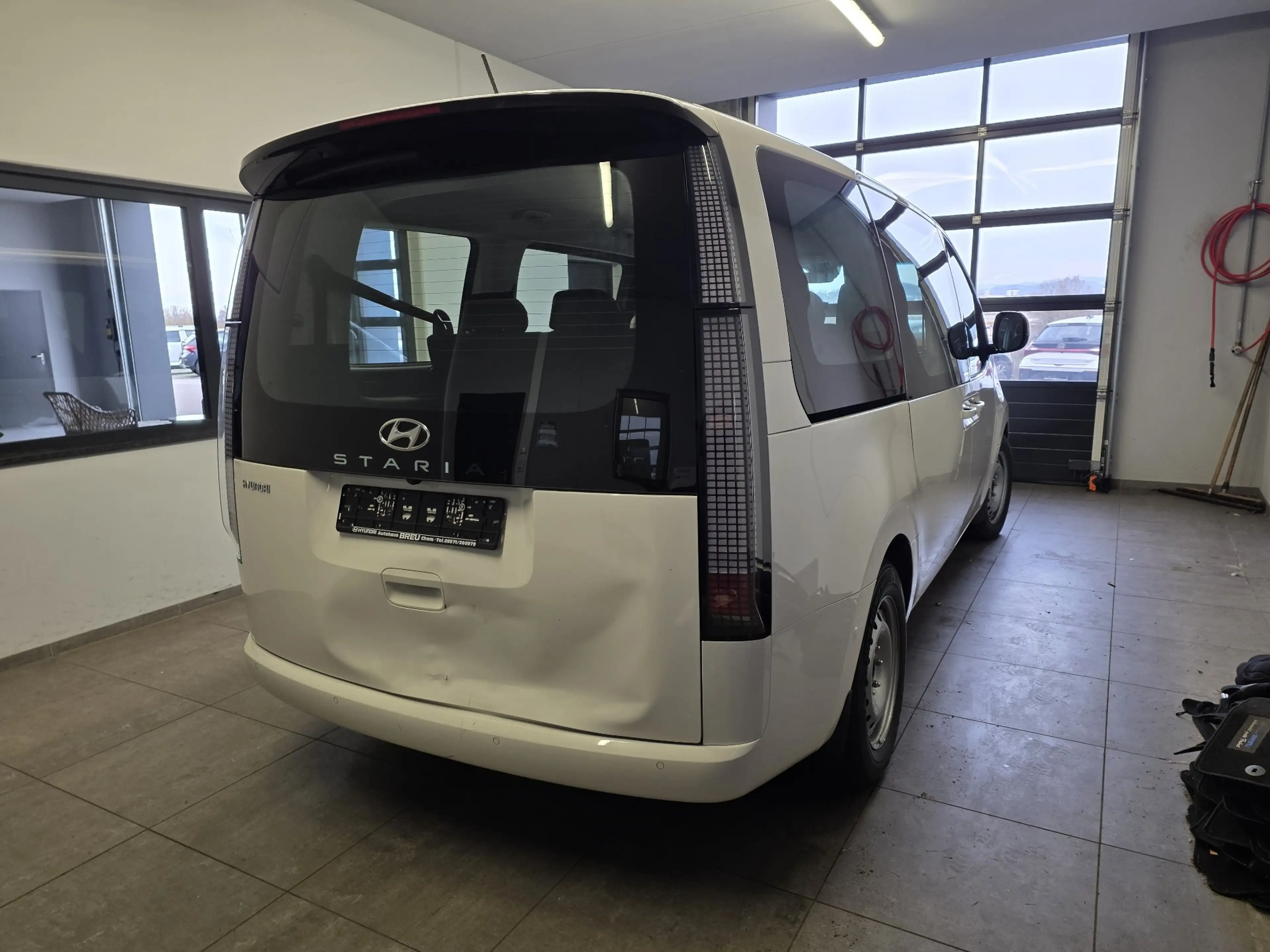 Hyundai STARIA Trend 2.2 CRDi 2WD 9-Sitzer  *Motorschaden* — photo 4