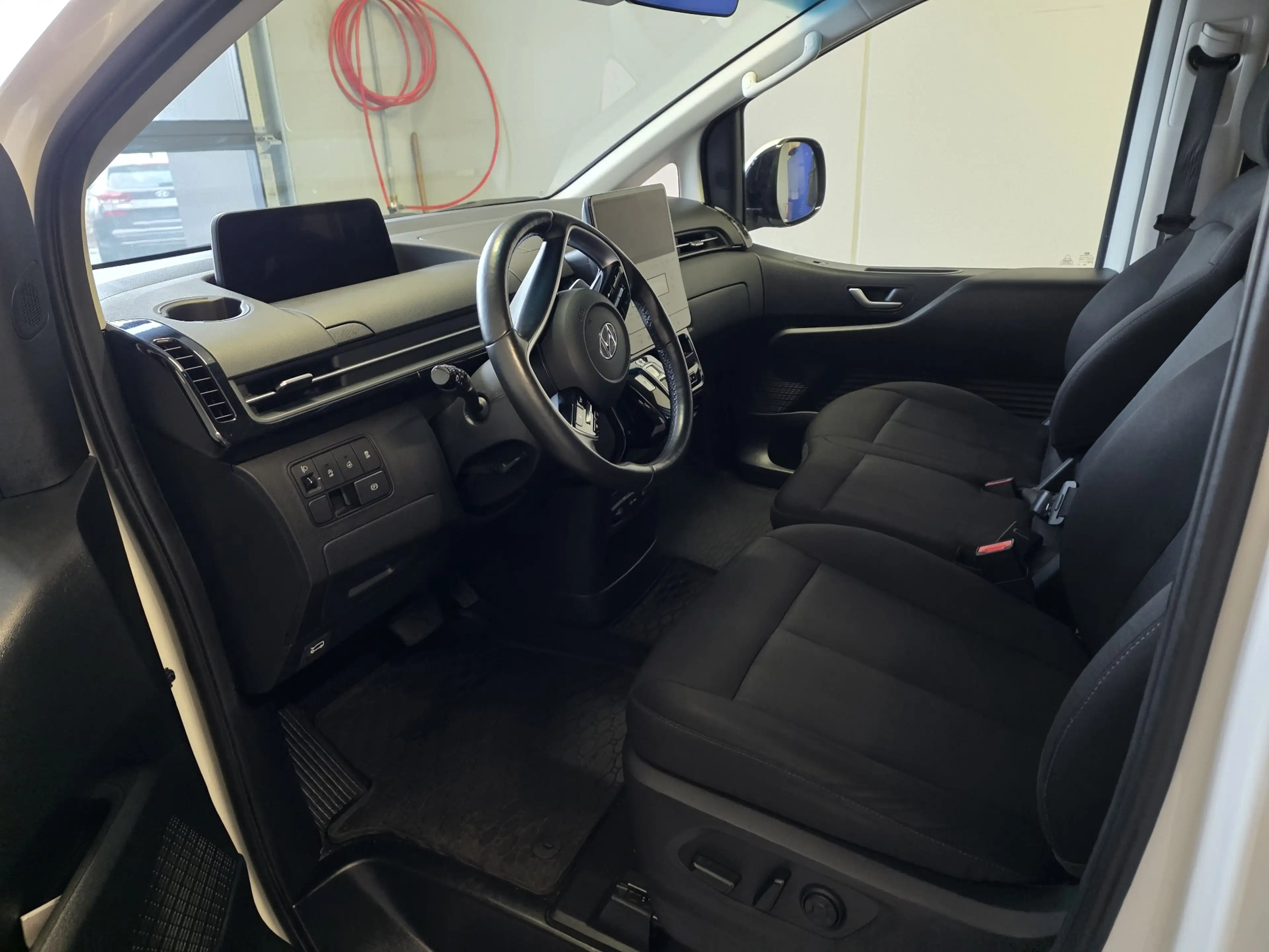 Hyundai STARIA Trend 2.2 CRDi 2WD 9-Sitzer  *Motorschaden* — photo 5