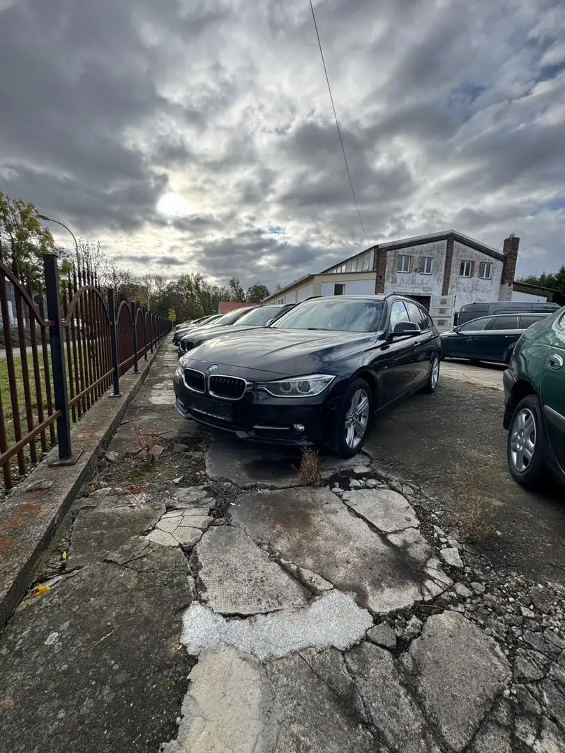 BMW 320 320d Touring Aut. - 2