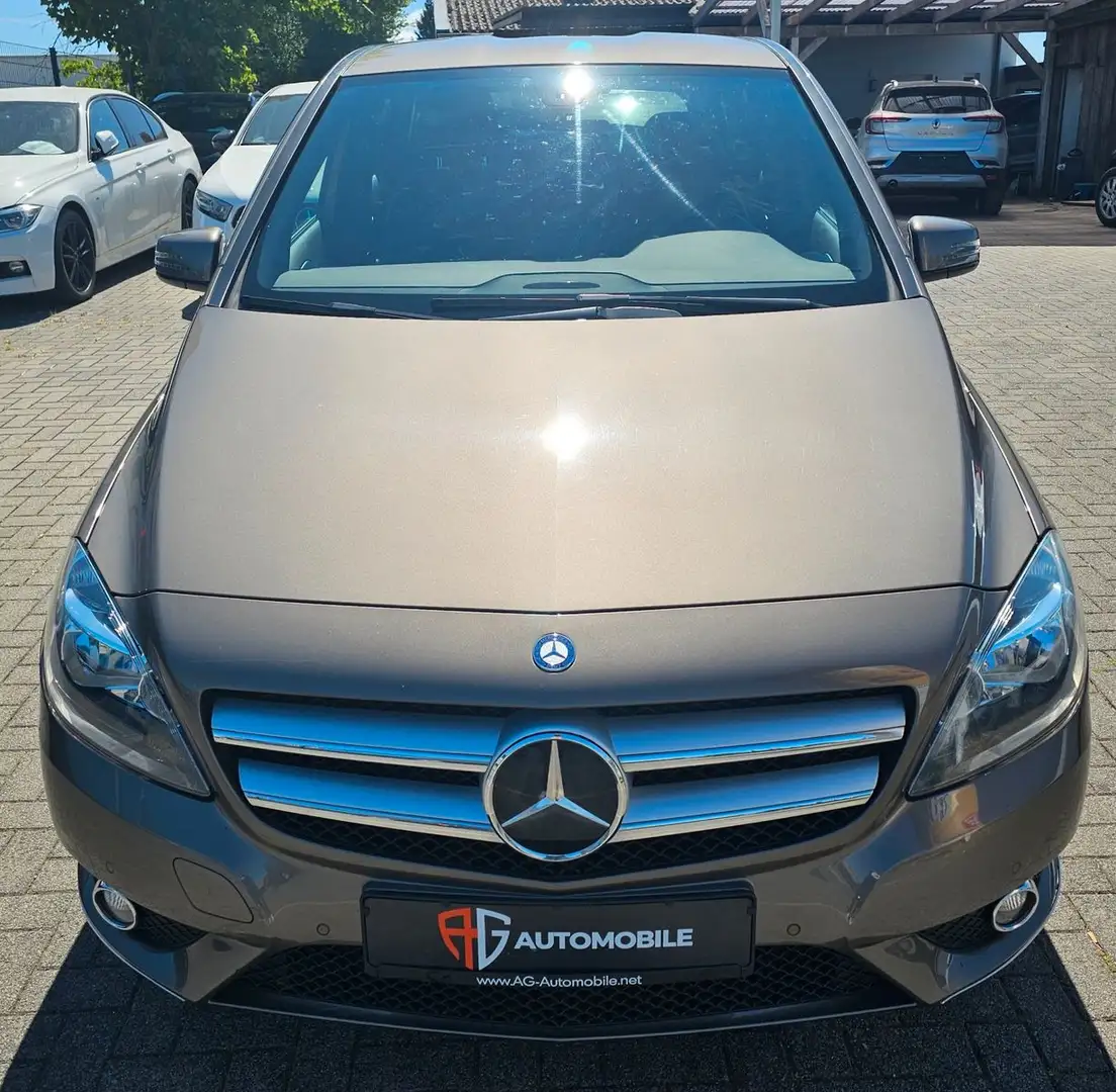 Mercedes-Benz B 180 Bruin - 2