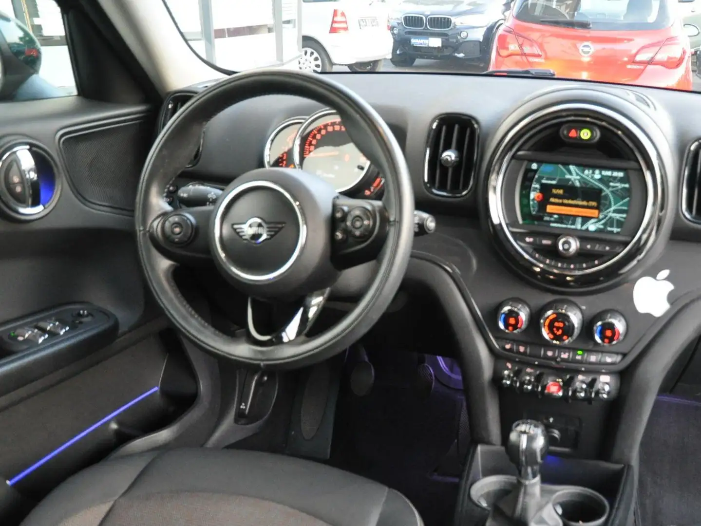 MINI Cooper D Countryman Mini Cooper D Countryman*Navi-PDC-Sitzheizung* Vert - 2