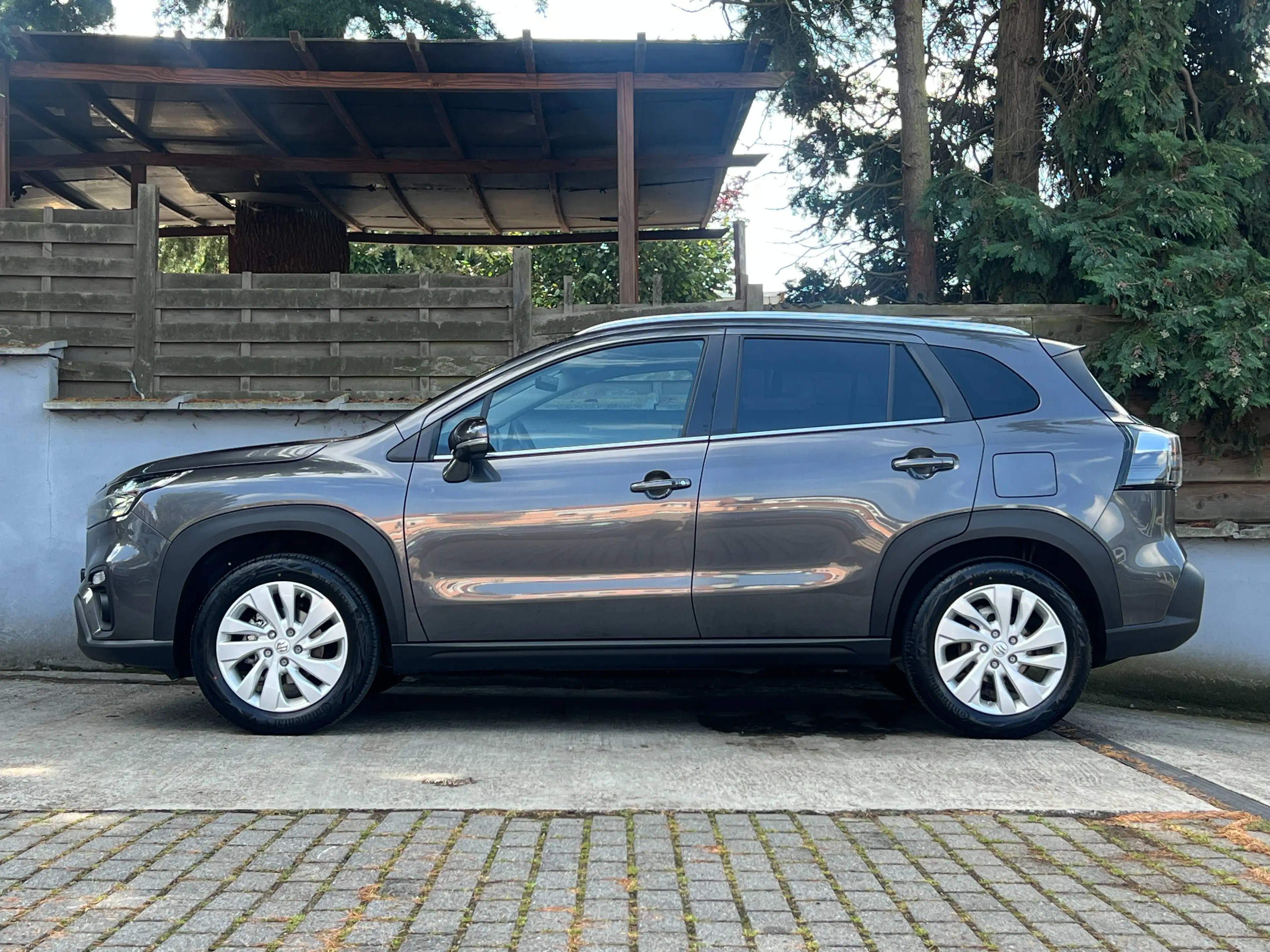 Suzuki S-Cross S-Cross HEV 1.5 DualJet Hybrid GLX Automatique — photo 2