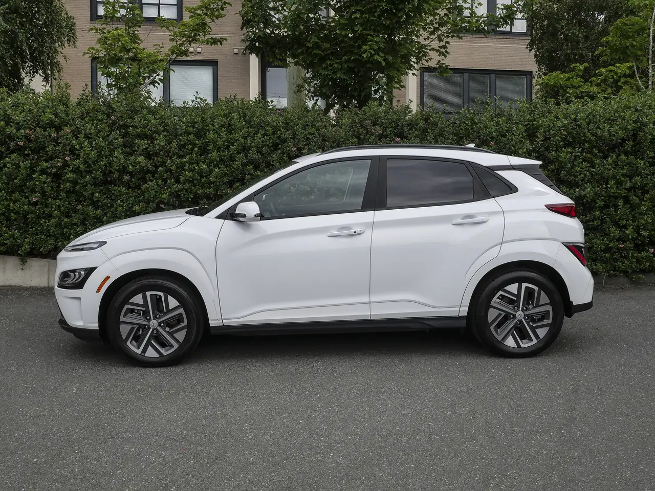 Hyundai KONA снимка Hyundai KONA