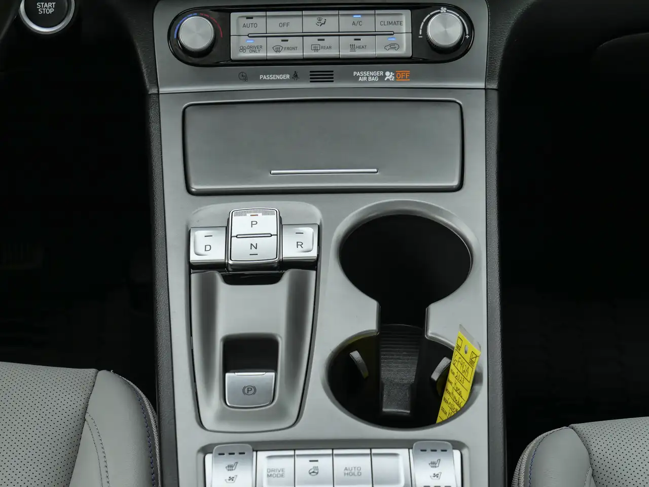 Hyundai KONA снимка Hyundai KONA