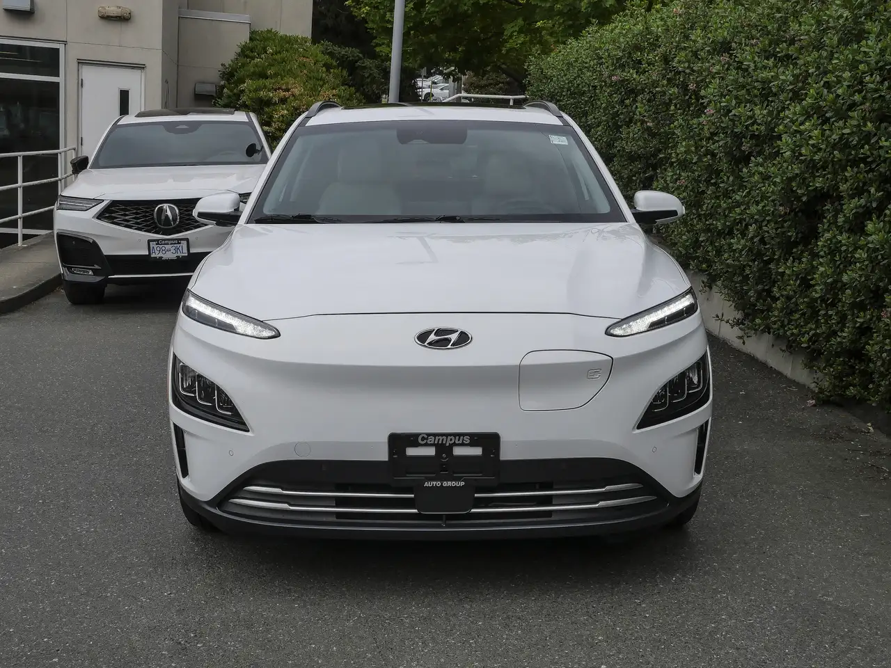 Hyundai KONA снимка Hyundai KONA
