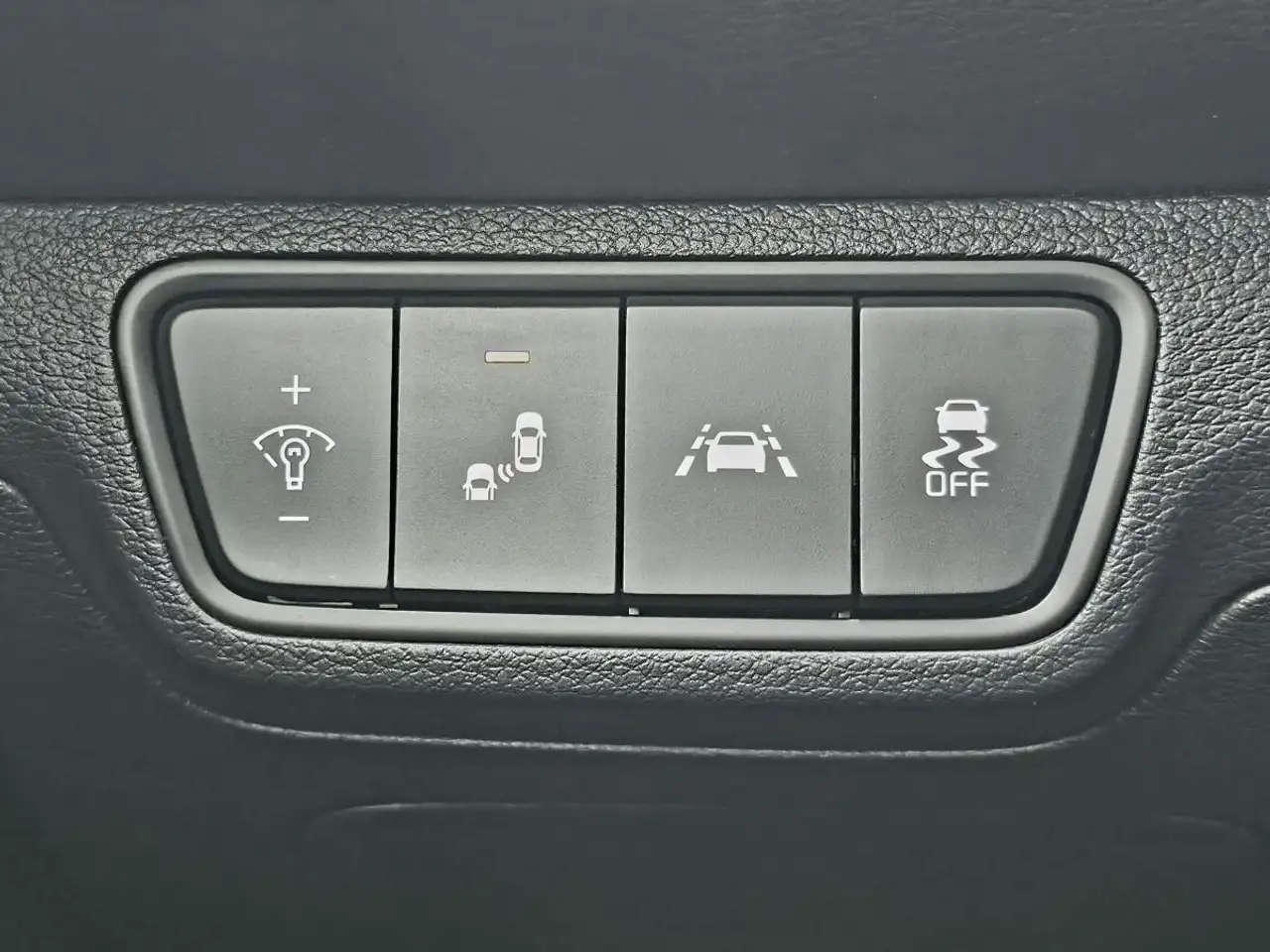 Kia Forte снимка Kia Forte