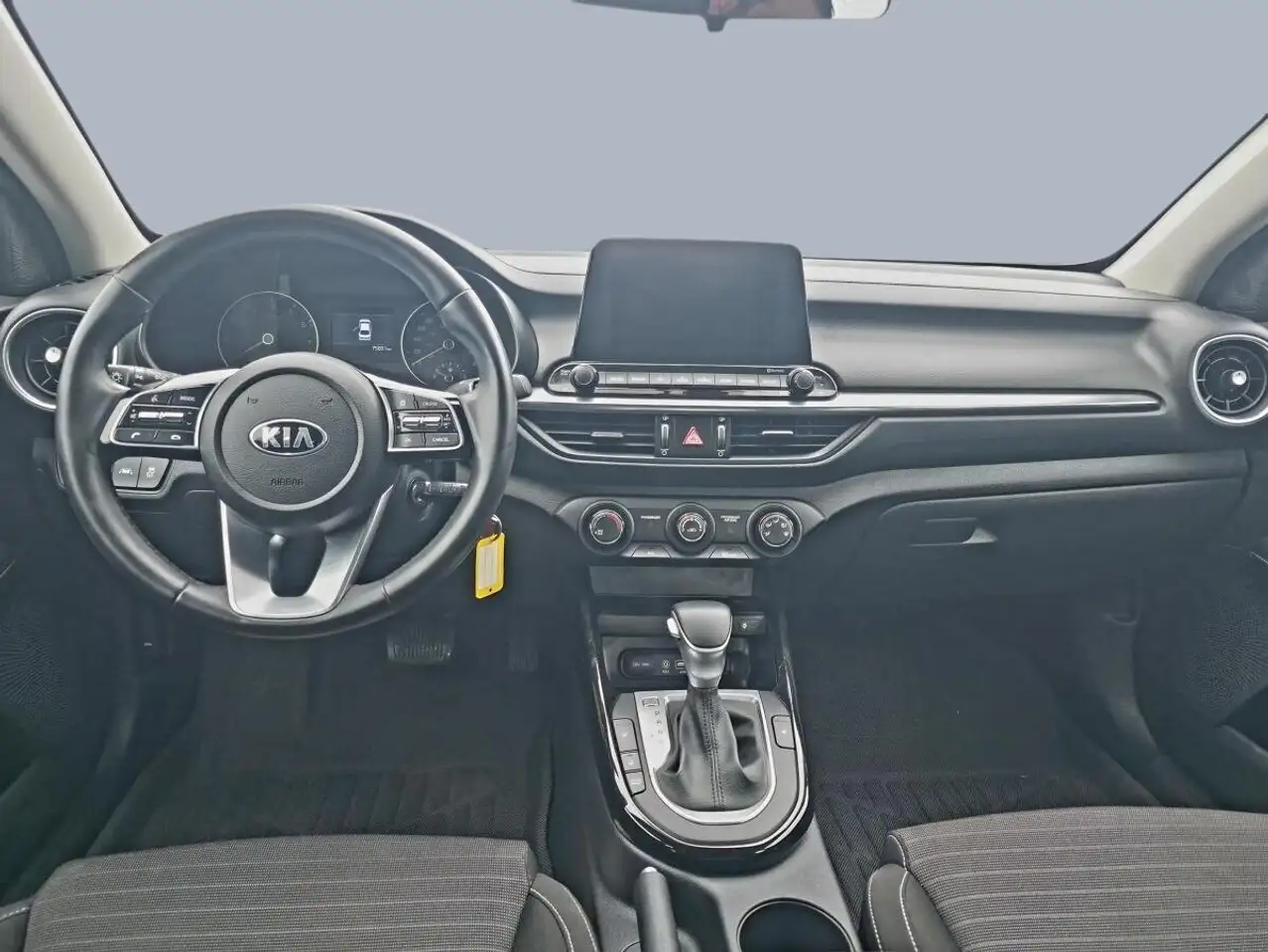 Kia Forte снимка Kia Forte