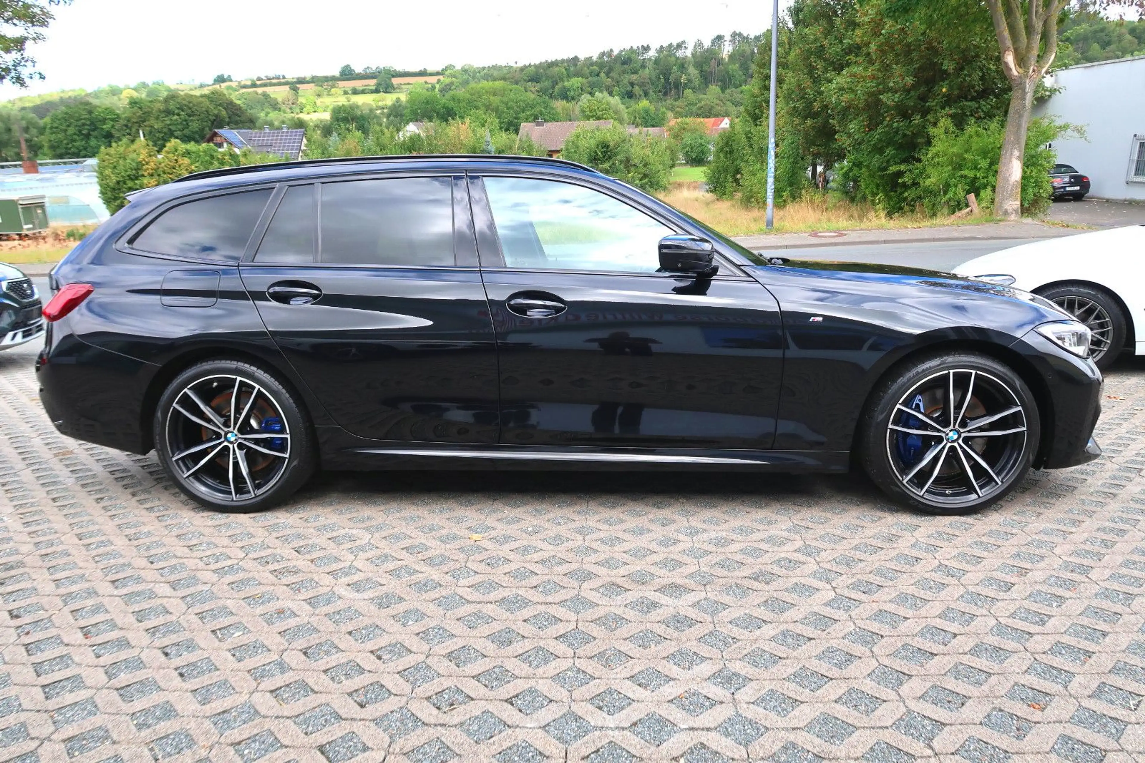 BMW 320 dxDrTour"M Sport"19"Laser"HeadUp"Leder"Harman — photo 6