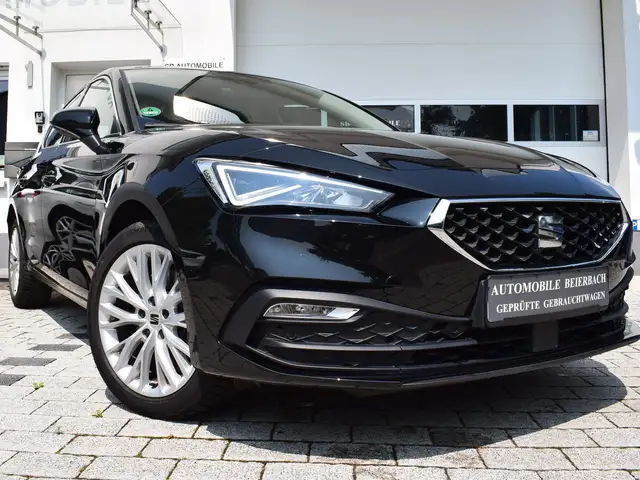 SEAT Leon e-Hybrid FR Xcellence 1.4 TSI e-Hybrid Navi /ACC/Cam/PDC