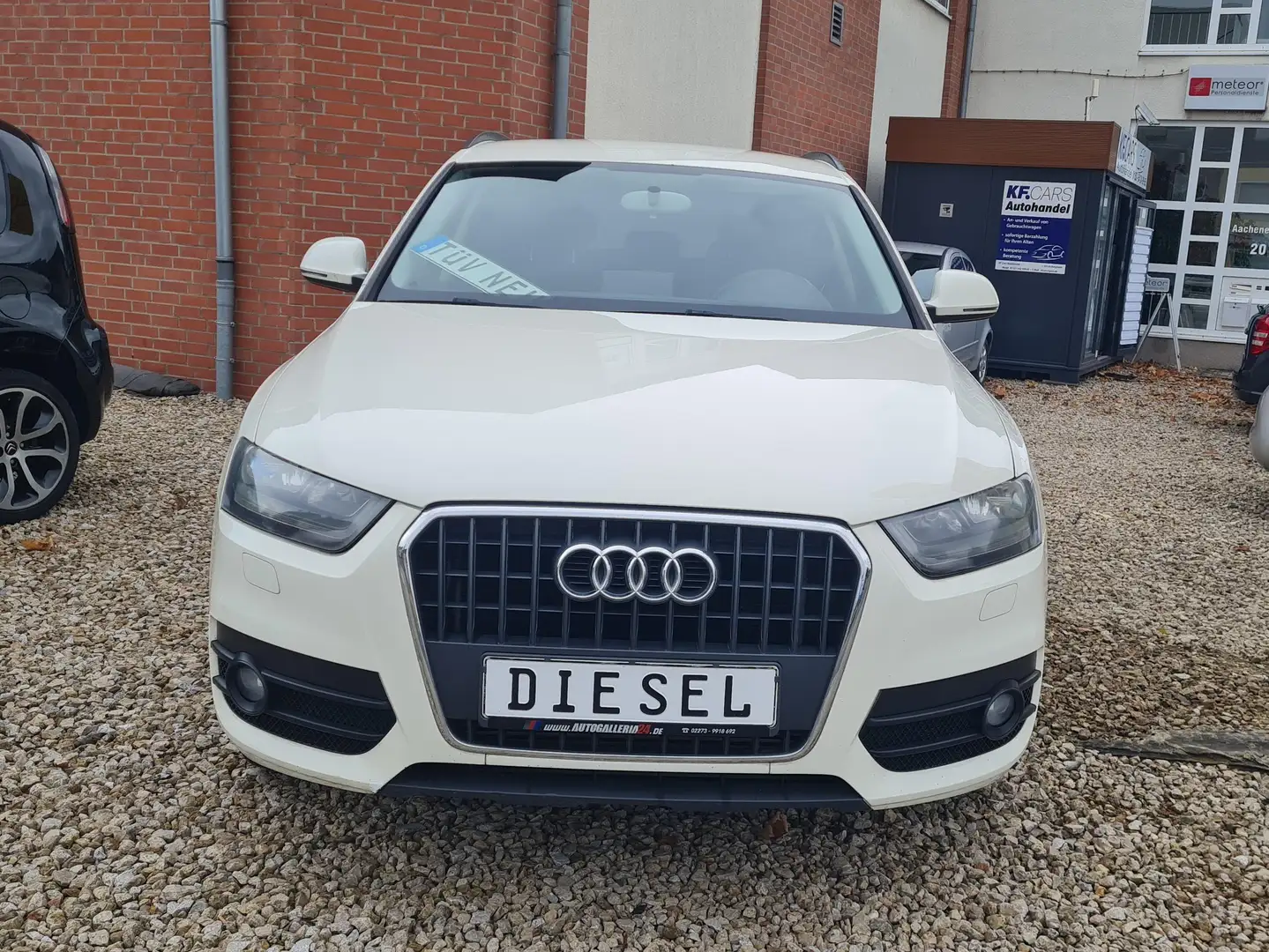 Audi Q3 2.0 TDI , Tüv Neu Weiß - 2