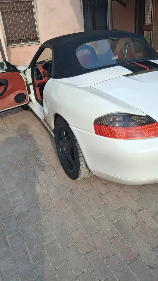 Porsche Boxster 2.5, foto 3