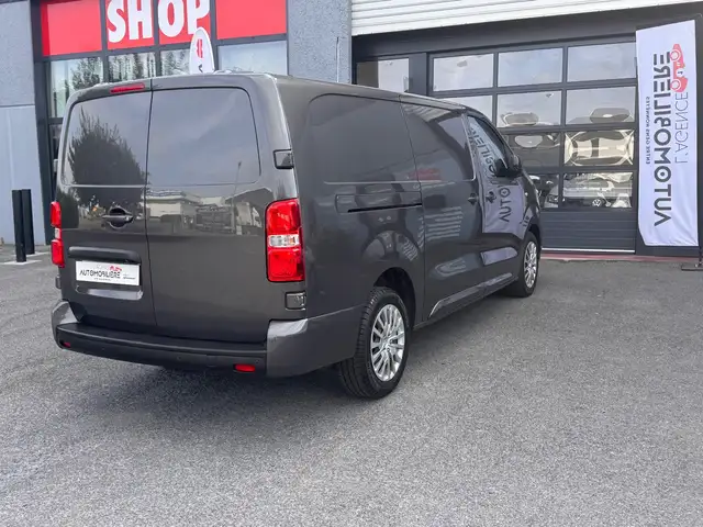 Opel Vivaro view 6