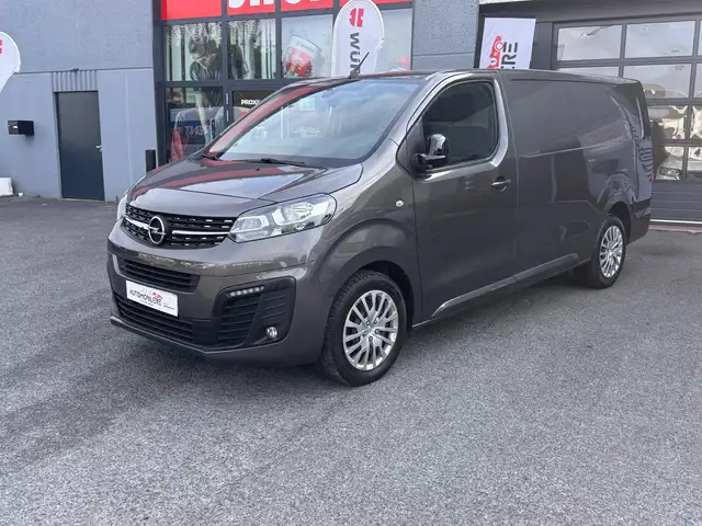 Opel Vivaro main image