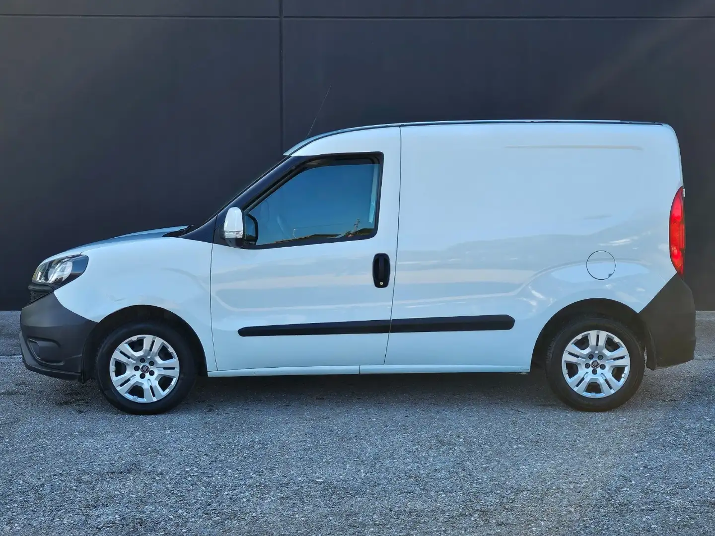 Fiat Doblo Doblò 1.3 MJT SX 3 Posti 76.000 KM All. Officina Bianco - 2