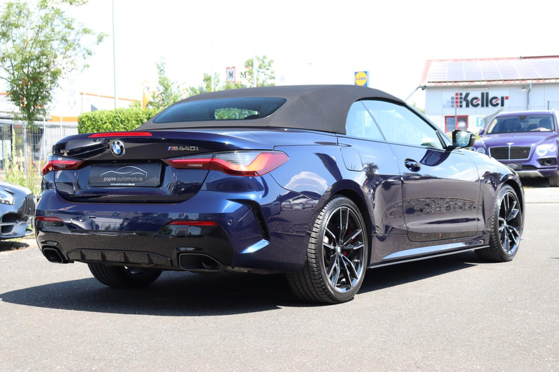 BMW 440 i xDrive Cabrio +STANDHEIZ+HEAD-UP+AHK+LASER+ — photo 9