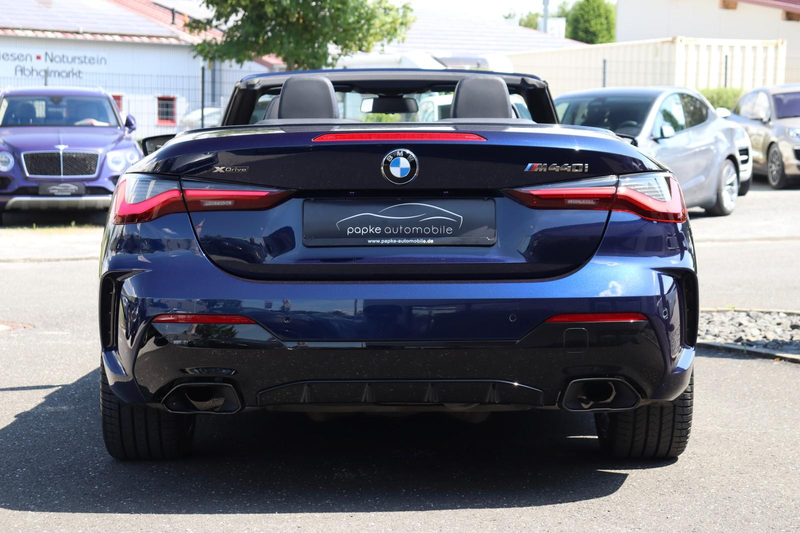 BMW 440 i xDrive Cabrio +STANDHEIZ+HEAD-UP+AHK+LASER+ — photo 7