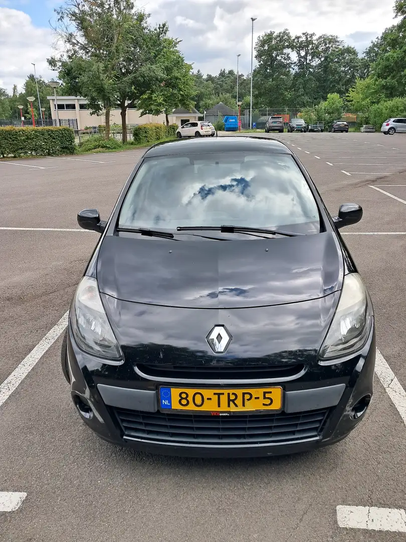 Renault Clio 1.5 dCi 90 FAP TomTom Edition - 1