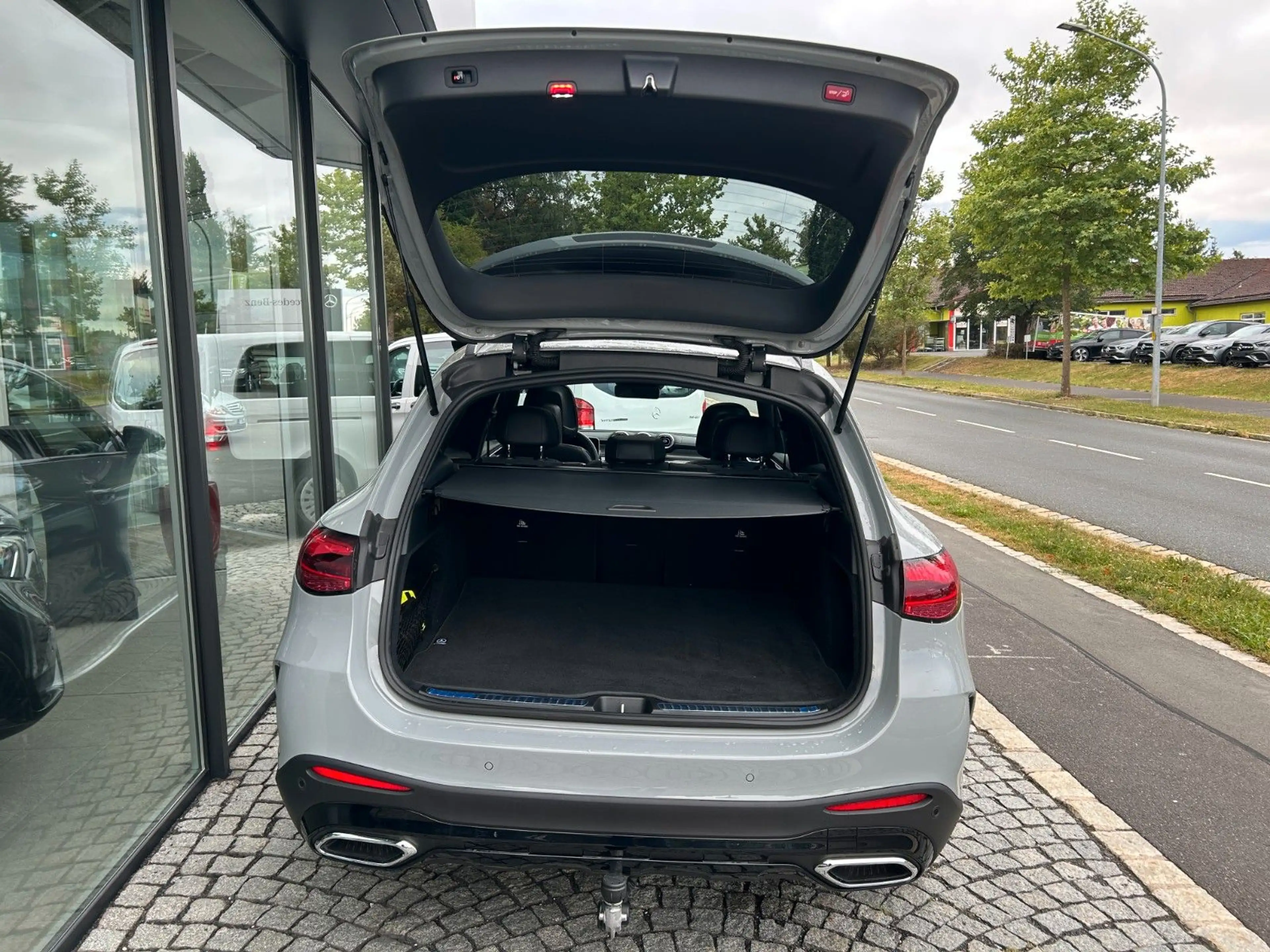 Mercedes-Benz GLC 300 d 4M AMG, Distro,AHK,DIGITAL,PANO — photo 9