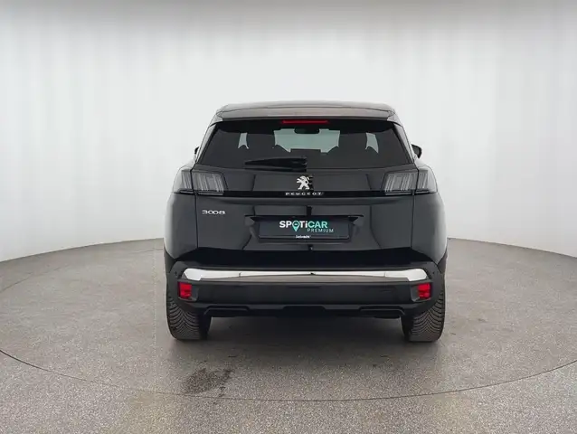 Peugeot 3008 view 4
