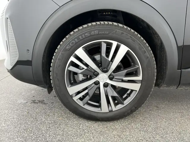 Peugeot 3008 view 10