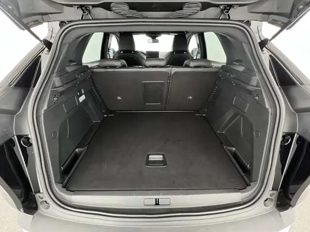Peugeot 3008 view 9