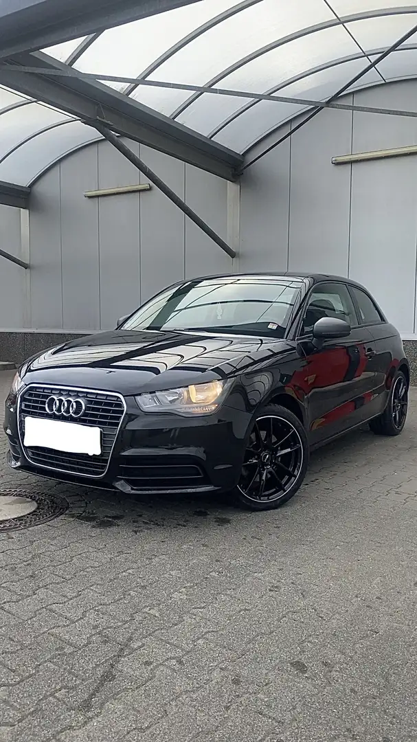 Audi A1 1.6 TDI Attraction - 1