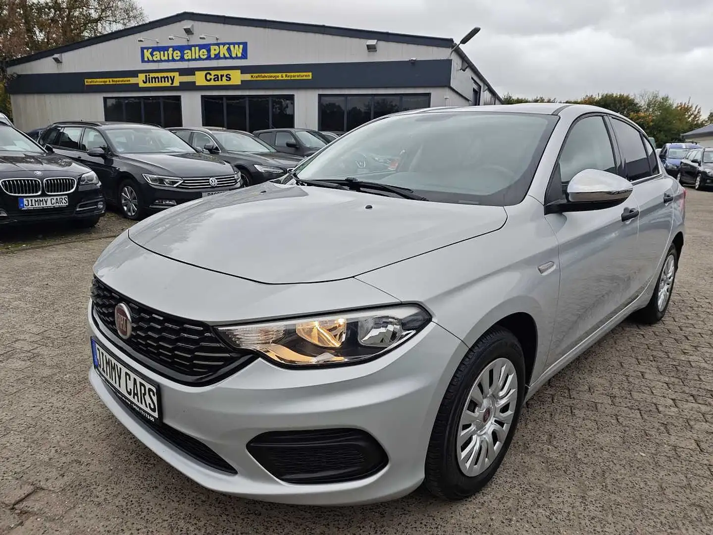 Fiat Tipo 4-Türer 1.4 16V Lounge Argent - 2