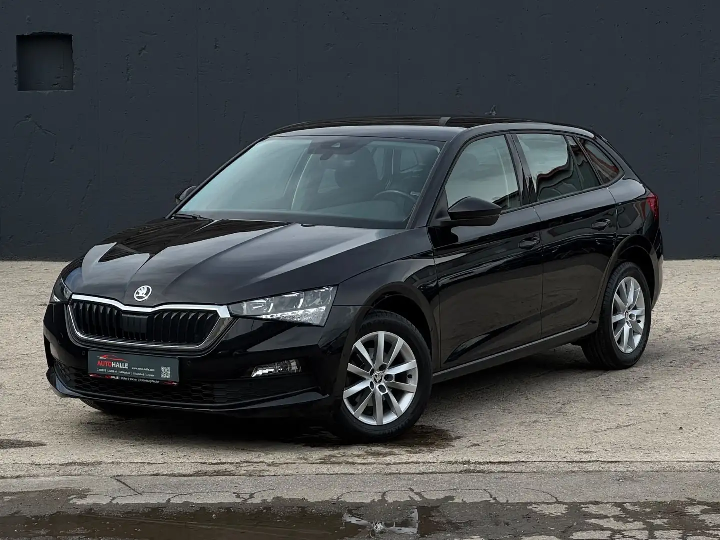 Skoda Scala 1.0 DSG Ambition CarPlay Temp. SHZ PDC Schwarz - 1