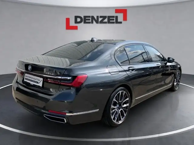 BMW 745 Le xDrive G12 Ansicht 4